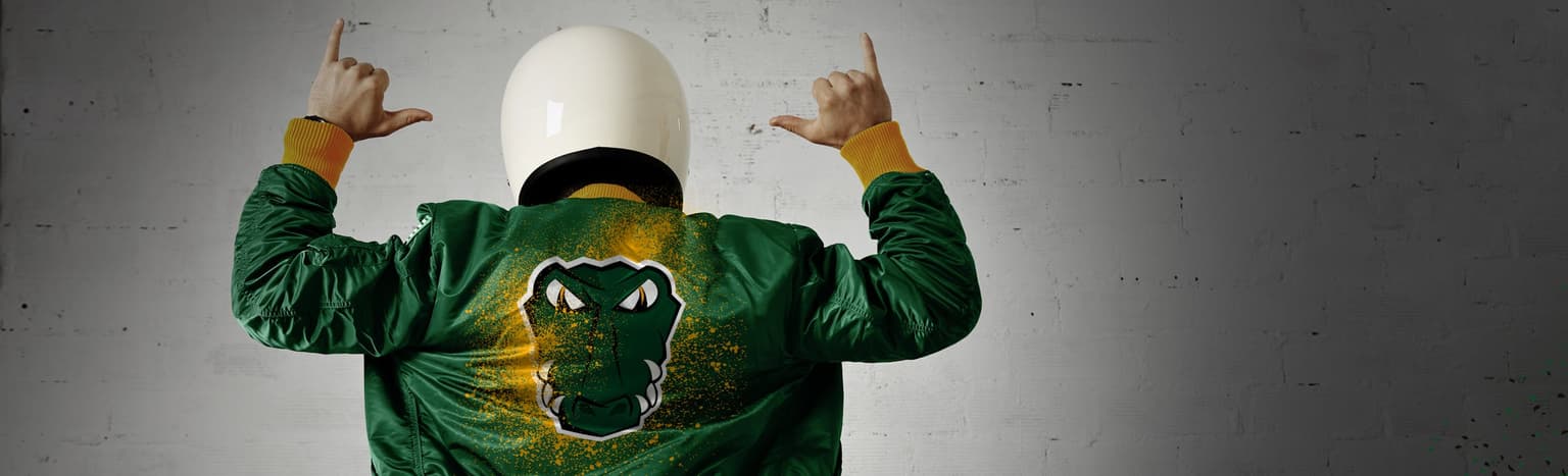 Das Cologne Crocodiles Logo auf einer Jacke