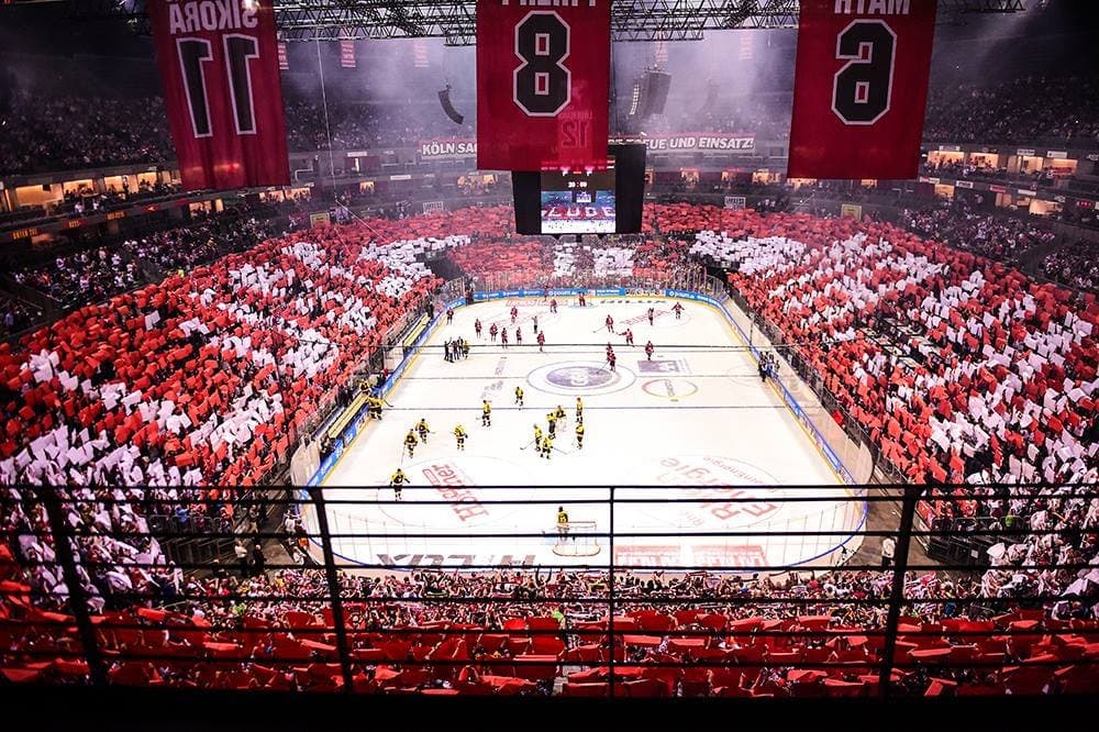 Lanxess-Arena in Köln bei der Eröffnugn